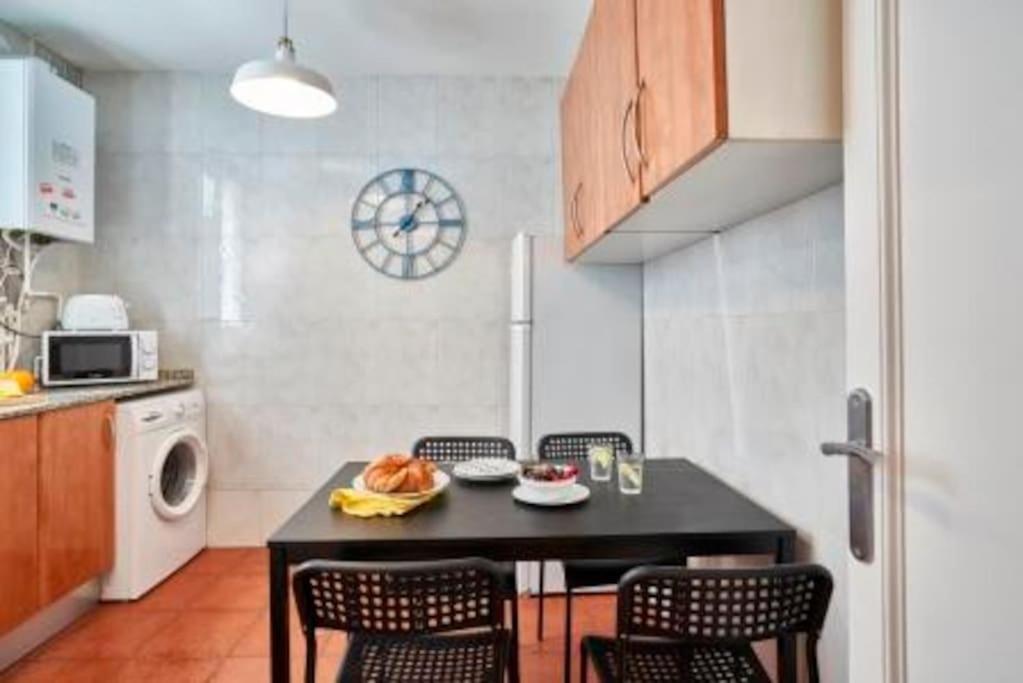 Appartement Bebarceloner Eixample - 4 Bedrooms Barcelone